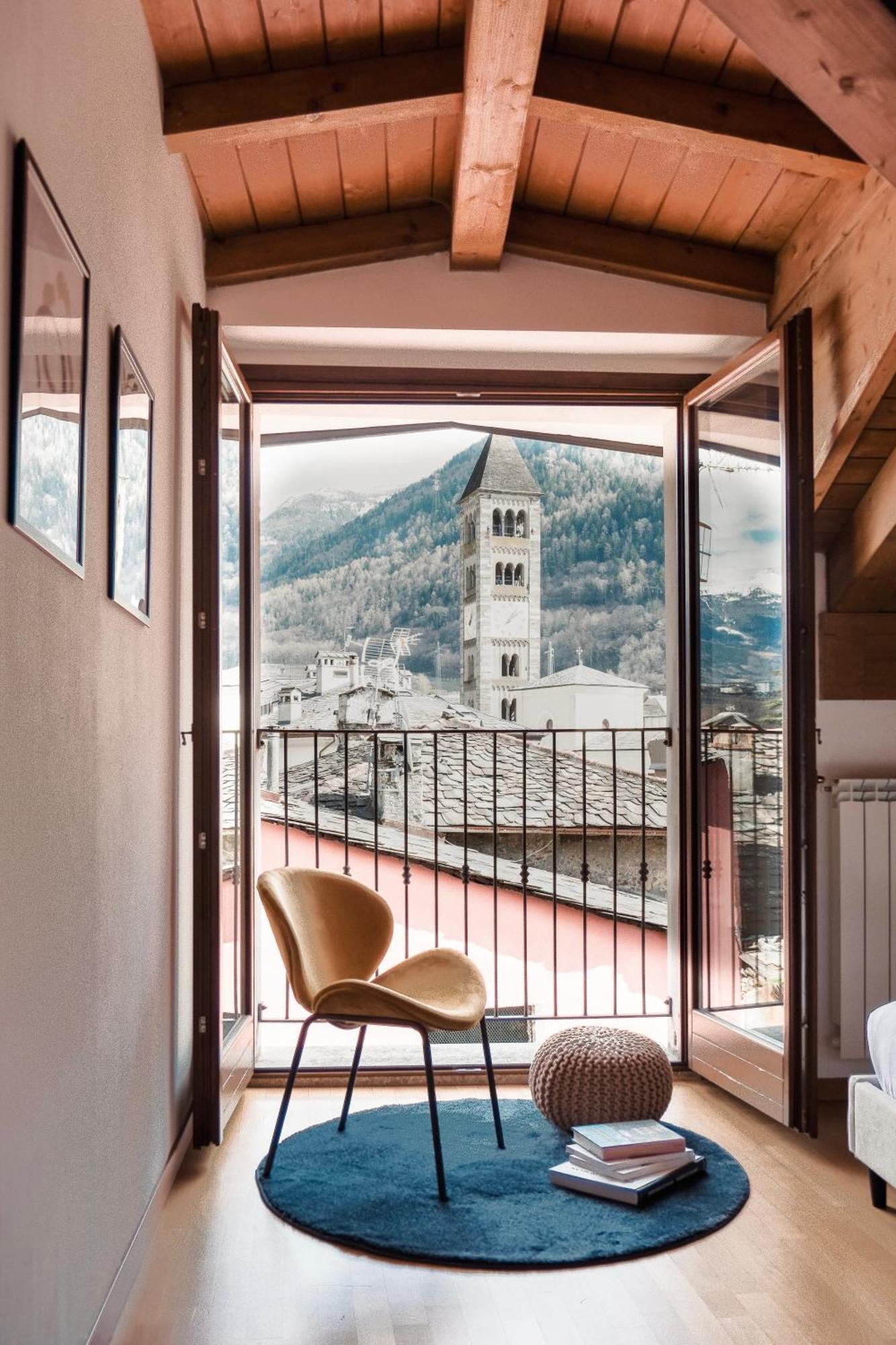 Апартаменты Penthouse Con Vista 6 Minuti Dal Bernina Express Тирано Экстерьер фото